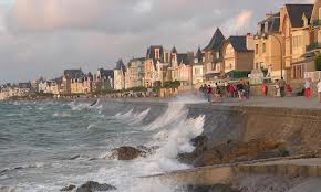 Les Grandes Marées à St malo